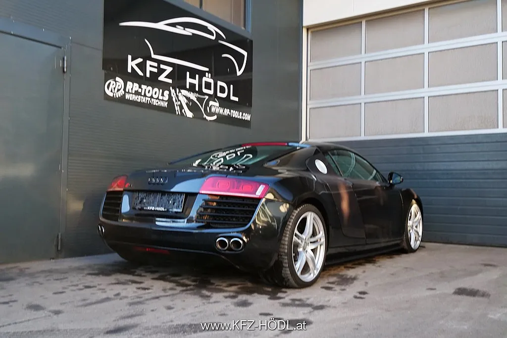 Audi R8 Coupé 4,2 quattro Image 2