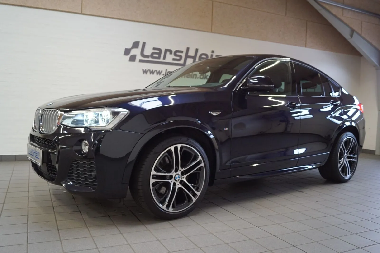 BMW X4 3,0 xDrive35d aut. 5d Image 2