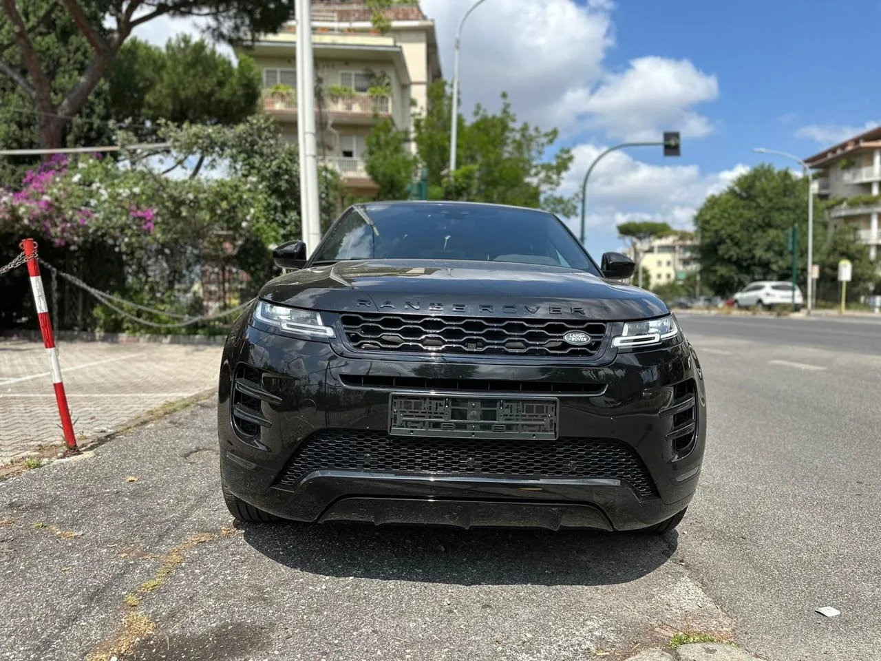 LAND ROVER Range Rover Evoque RR Evoque 2.0D L.Flw 150 AWD R Image 2