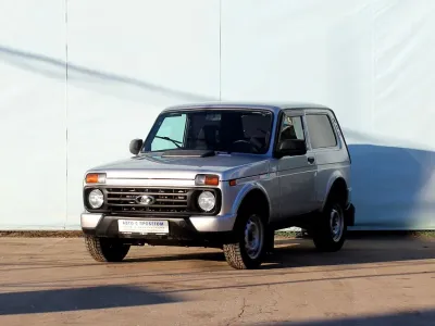 Lada 2121