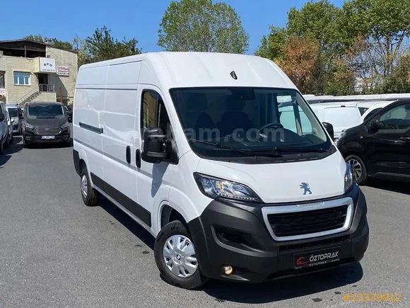 Peugeot Boxer 335 HDI Image 5